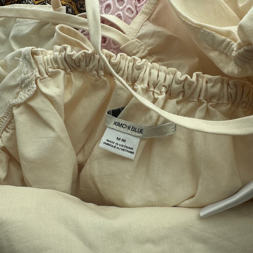 Urban Outfitters Cream Crop Top Medium NWT - Picture 4 of 4